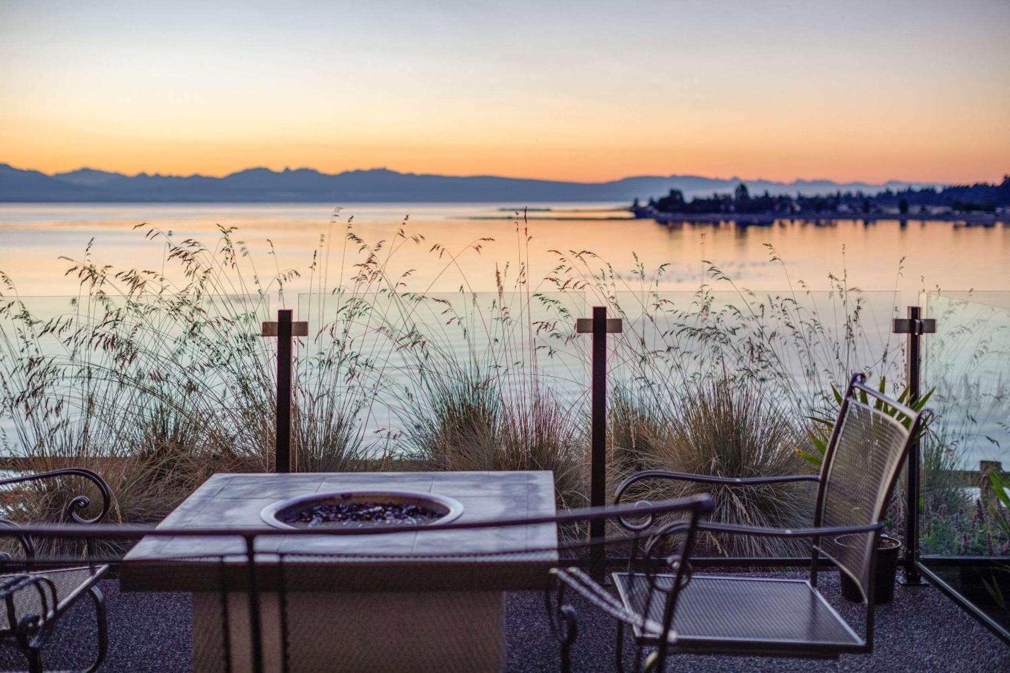 Bayside Oceanfront Resort 帕克斯维尔 外观 照片
