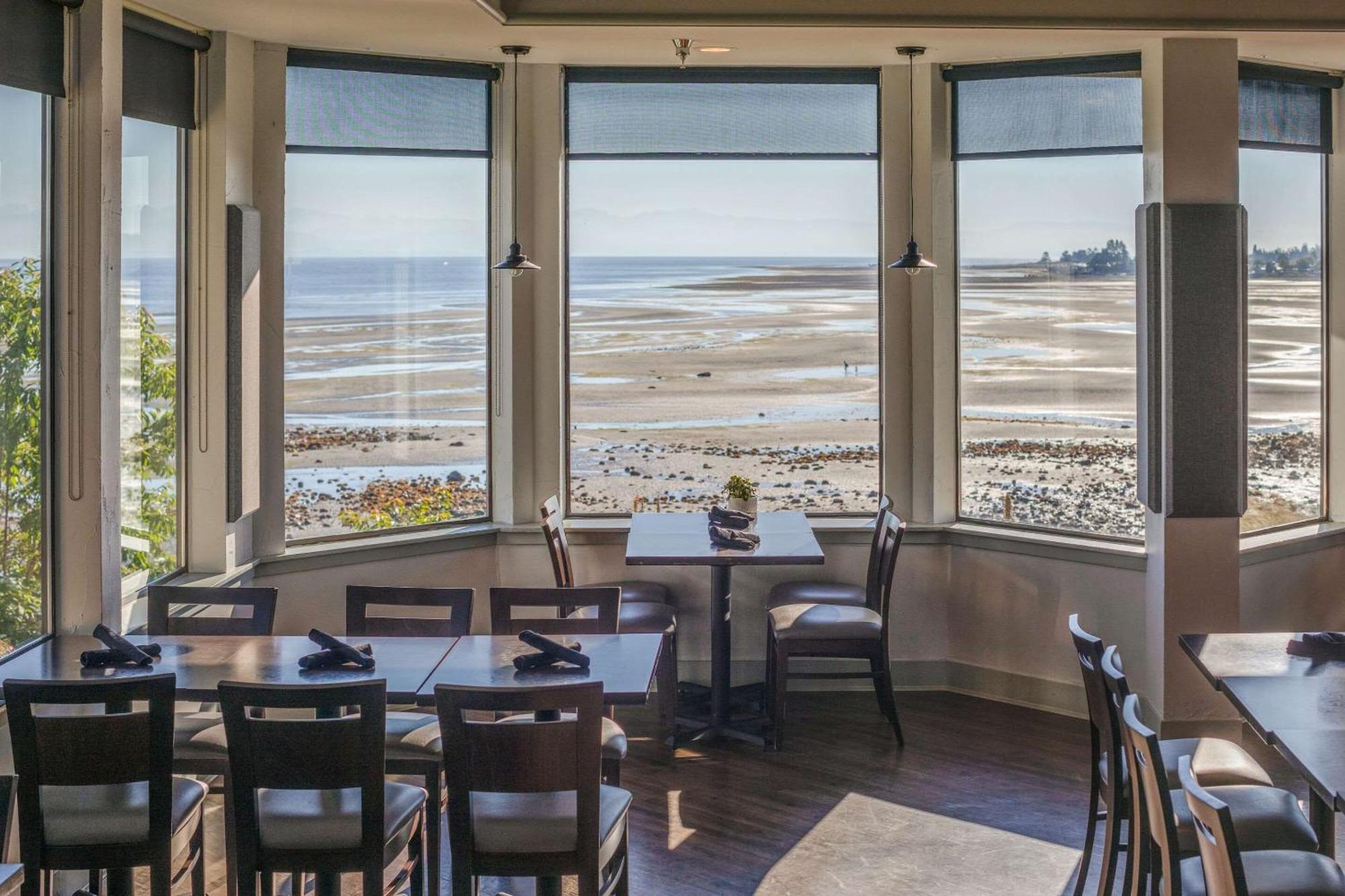 Bayside Oceanfront Resort 帕克斯维尔 外观 照片