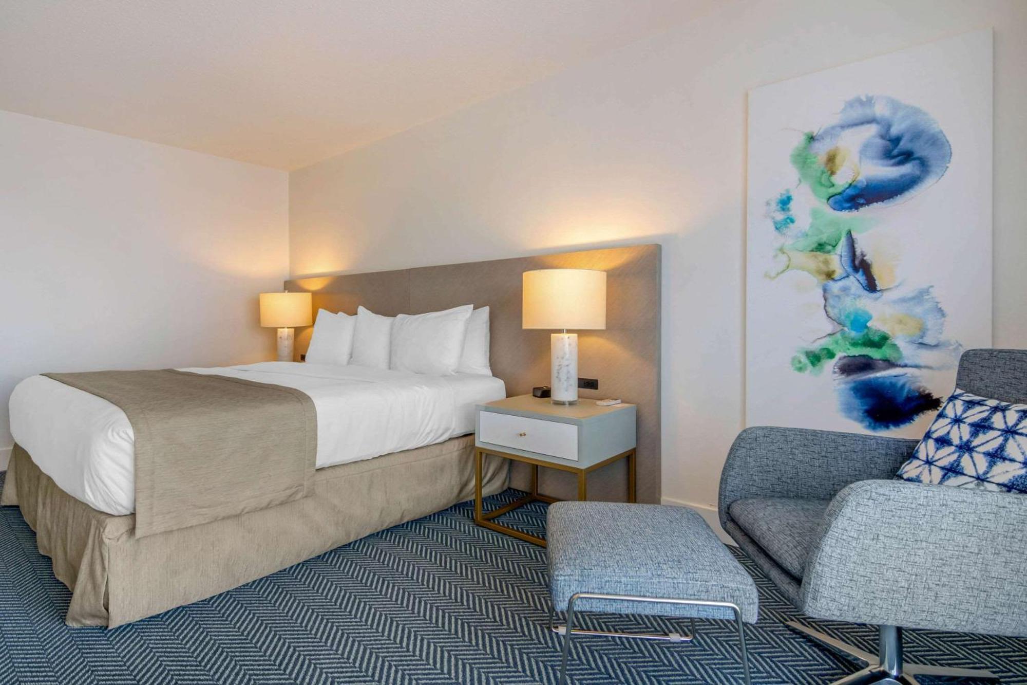 Bayside Oceanfront Resort 帕克斯维尔 外观 照片